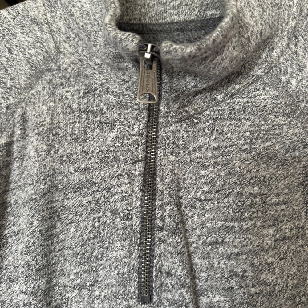 Lucky Brand this lightly